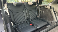 Land Rover Discovery 3.0 SD6 HSE Luxury 5dr Auto Diesel Station Wagon